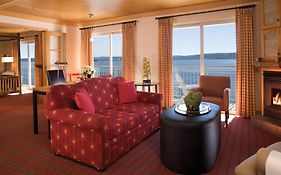 The Edgewater, A Noble House Hotel